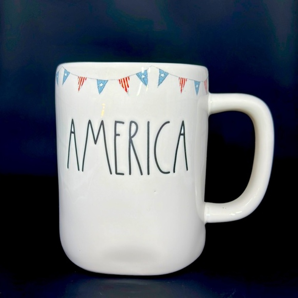 Rae Dunn Mug - AMERICA - Artisan Collection by Magenta - Picture 1 of 4